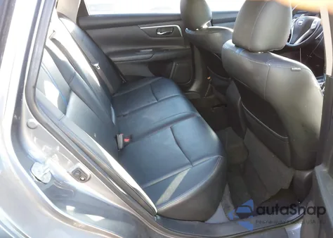 2018 Nissan Altima 2.5 Sr из США, поврежденный, VIN 1N4AL3APXJC296109